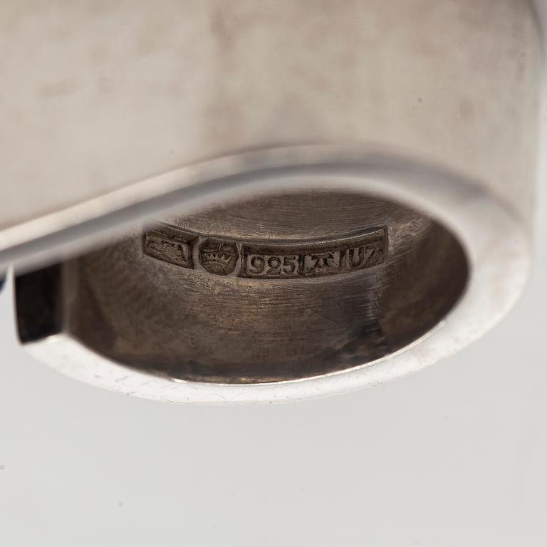 Pekka Piekäinen, ring, silver, lapis lazuli, Auran Kultaseppä, Åbo 1973.