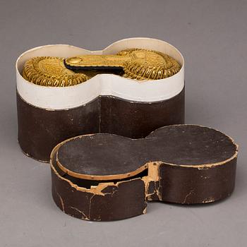 EPÅLETTER, ett par, 1800-talets slut/1900-talets början.