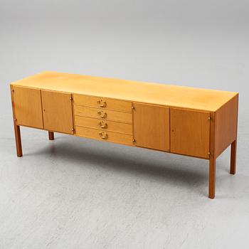 Josef Frank, sideboard, model 1015, Firma Svenskt Tenn.