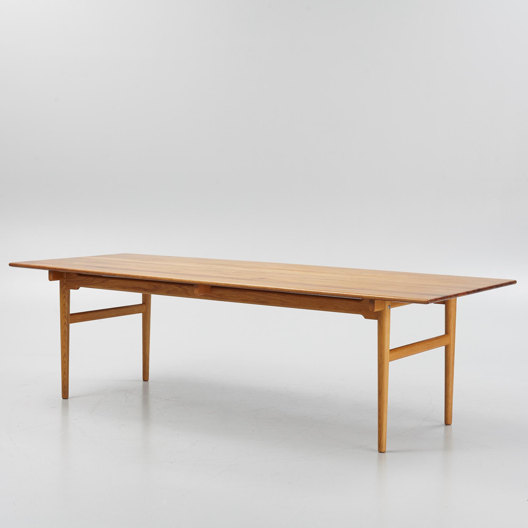 Hans J. Wegner, A 'CH-327' dining table for Carl Hansen & søn, Denmark.
