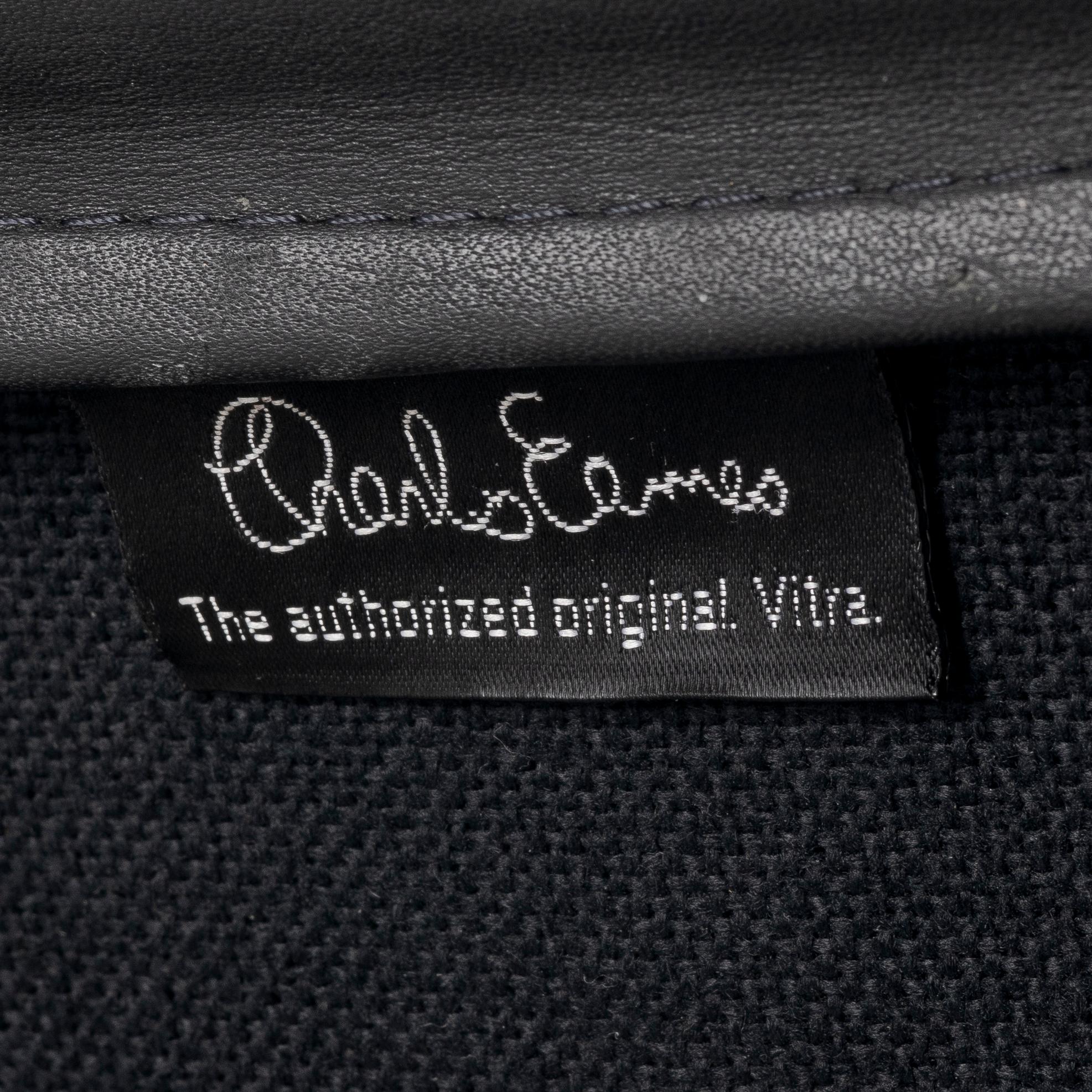 Charles & Ray Eames, "Soft Pad Chair EA 208", Vitra.