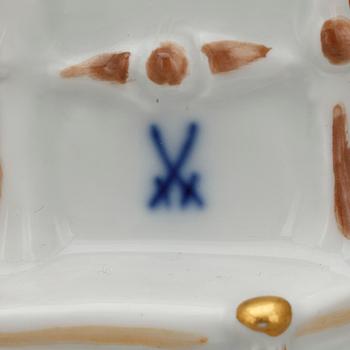 FIGURIN, porslin, Meissen, 1900-tal.