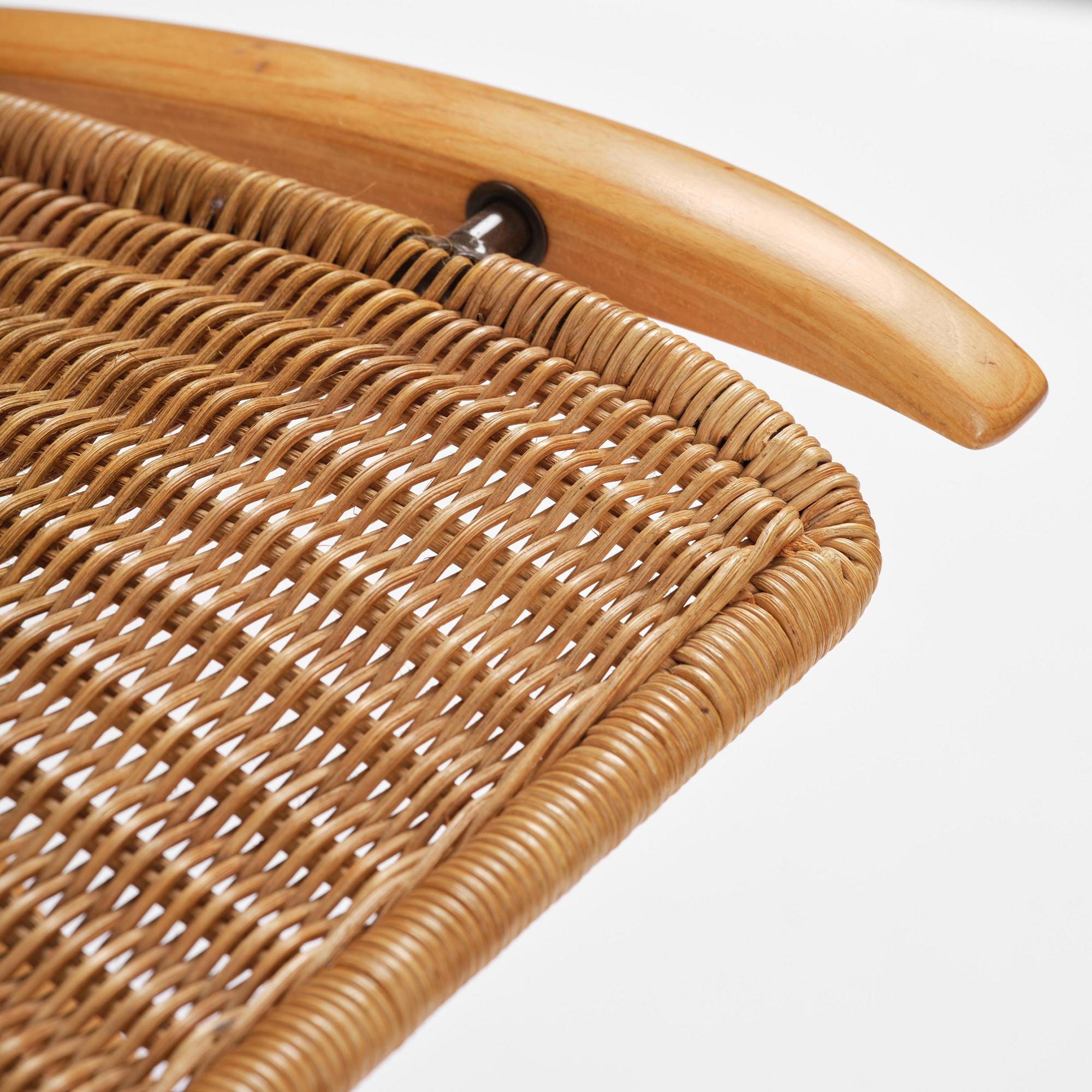 Peter Hvidt & Orla Mølgaard Nielsen, fåtöljer, ett par, "X", modell "6103", Fritz Hansen, Danmark, 1966.