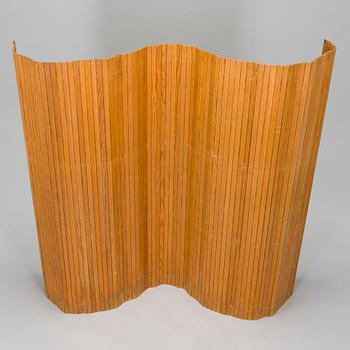 Alvar Aalto, a late 20th century '100' folding screen for O.Y. Huonekalu- ja Rakennustyötehdas A.B.