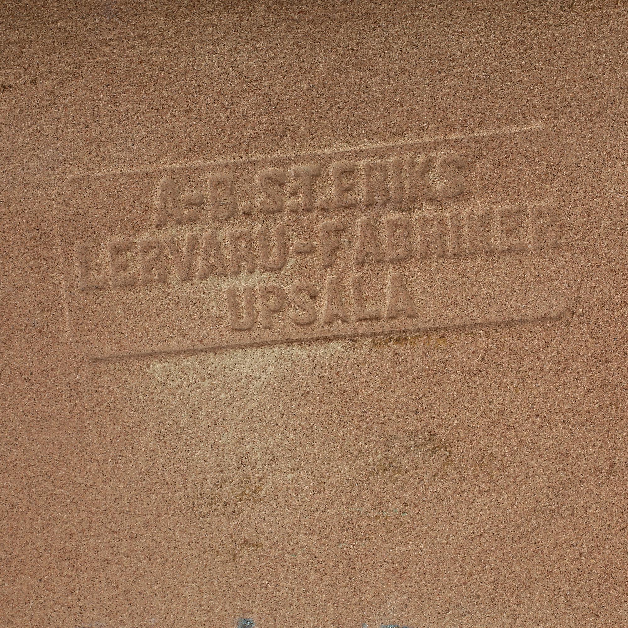 TEBORD, fajans, S:t Eriks Lervarufabriker, Uppsala, omkring 1900-talets mitt.