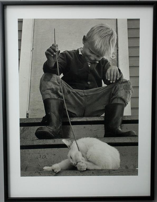 ISMO HÖLTTÖ, fotografi, lambda-print 1/30, sig. a tergo, Hailuoto 1964.