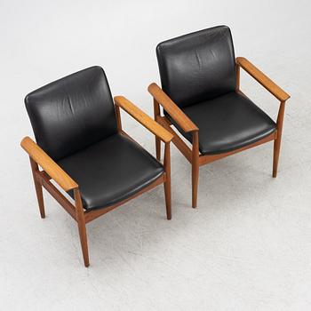 Finn Juhl, armchairs, a pair, "Diplomat", France & Søn, Denmark, second half of the 20th century.