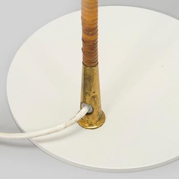 Paavo Tynell, a mid-20th century K10-10 floor lamp for Taito.