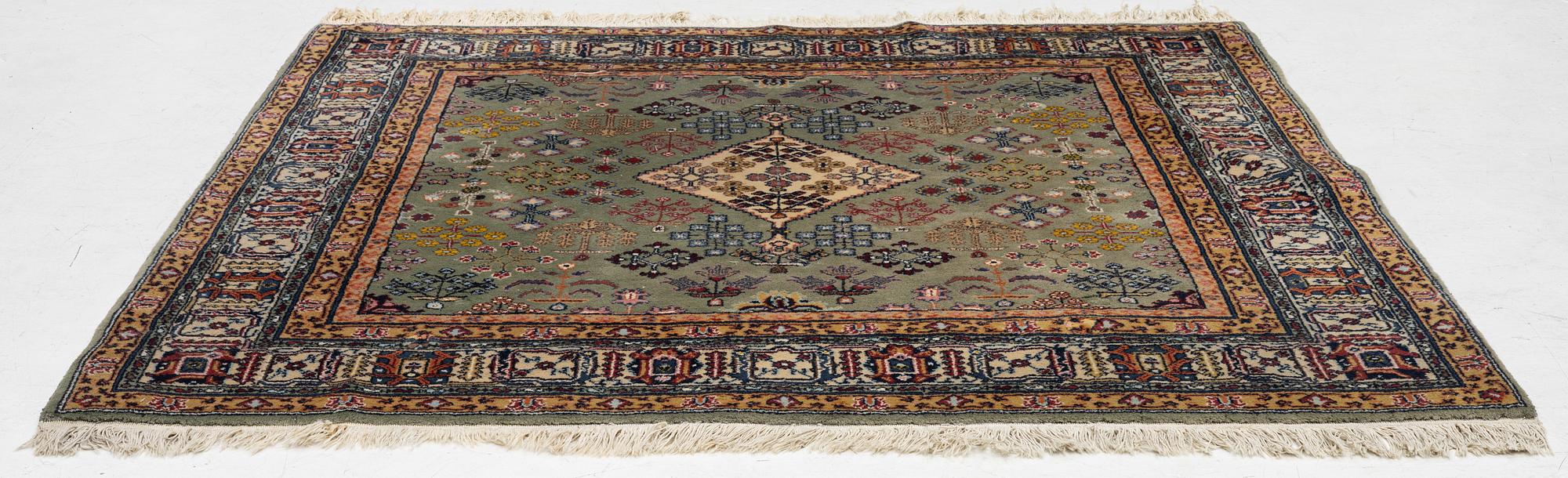 Carpet, approx. 192 x 192 cm.