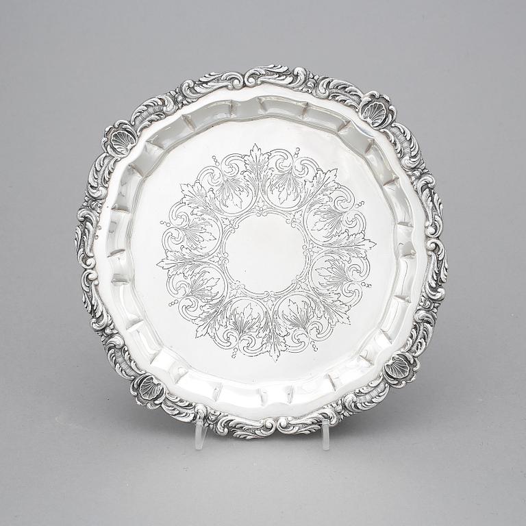 SALVER, silver, sannolikt Spanien, 1900-tal. Vikt ca 400 gram.