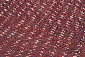 An antique, flat-woven 'Maroofandi', Yomut, Western Turkmenistan, approx. 317 x 207 cm.