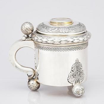 K. Anderson, dryckeskanna, silver, Stockholm 1908.