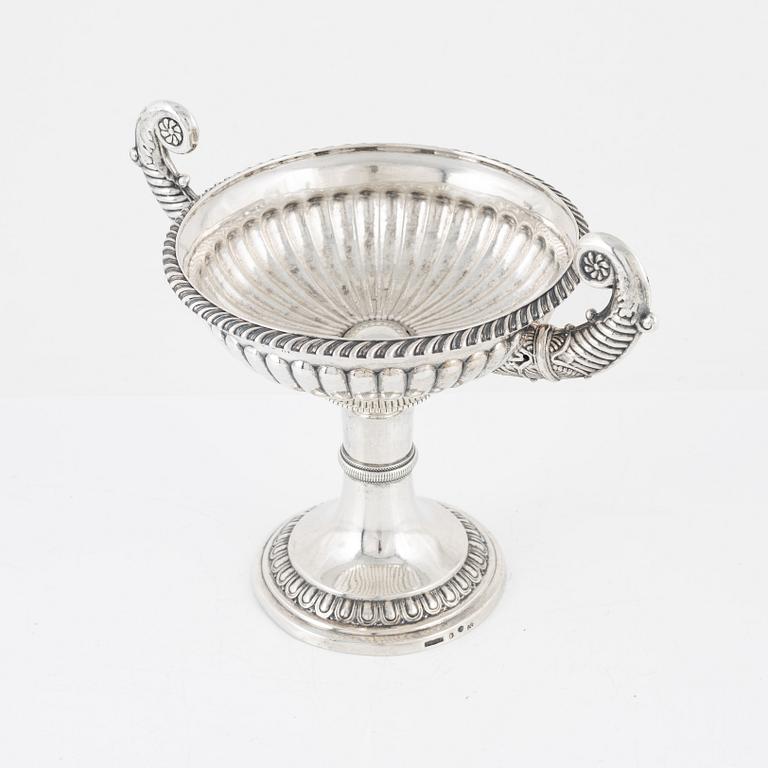 David Hirsch Hermansson & Co, skål på fot, silver, empire, Stockholm 1831.
