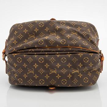 Louis Vuitton, A "Saumur 35" bag.