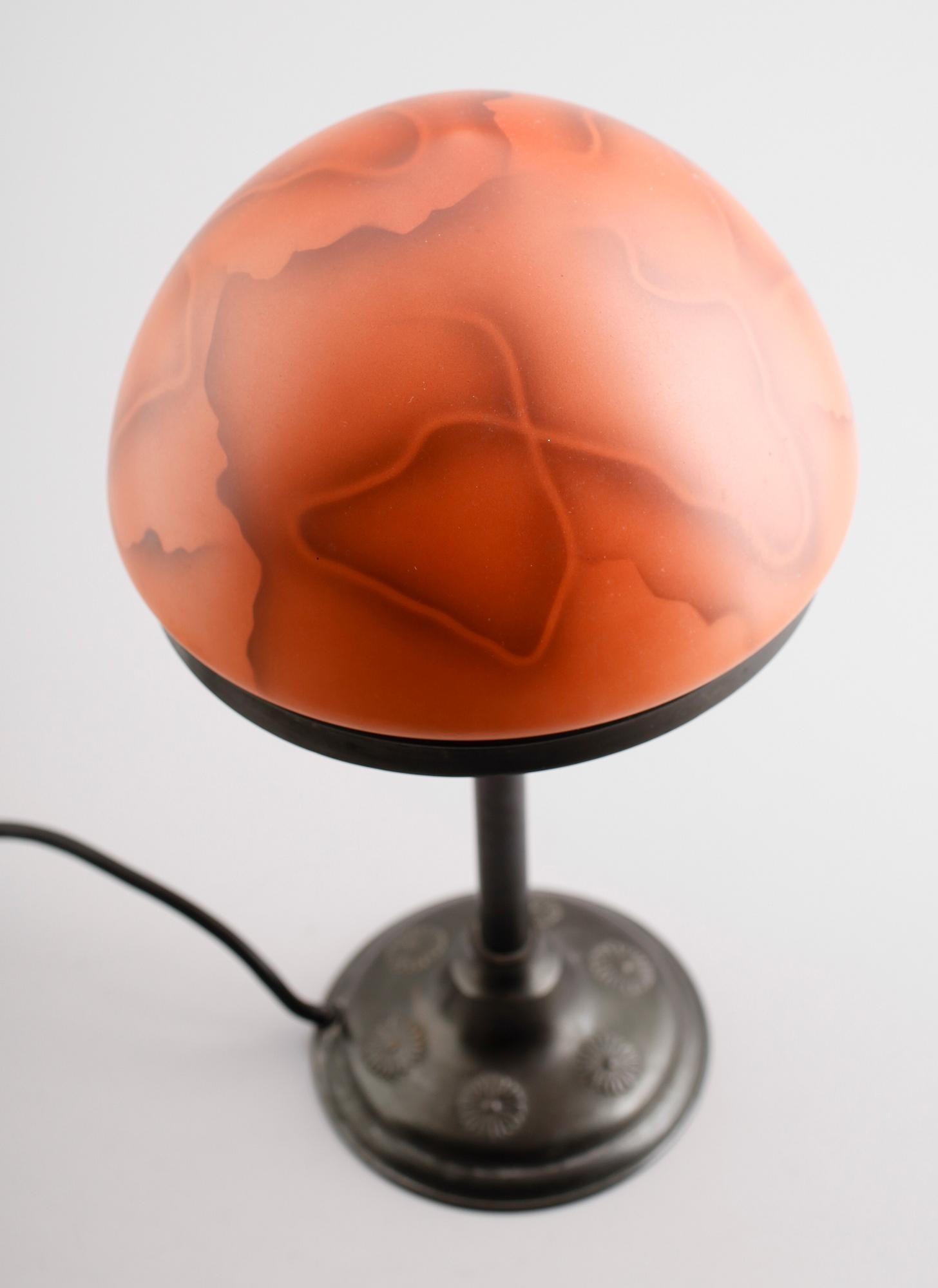 BORDSLAMPA, s k strindbergsmodell, 1900-talets första hälft.