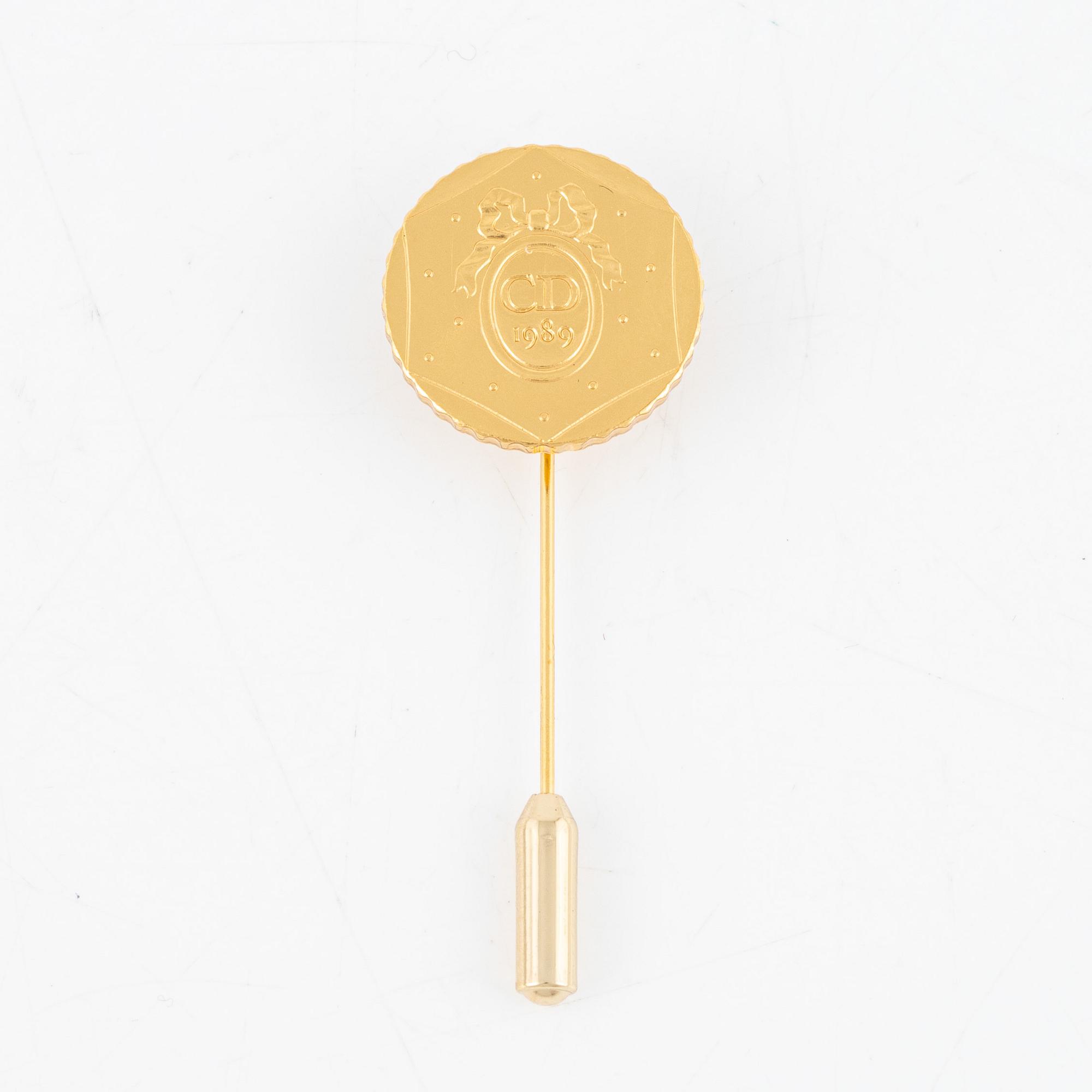 Christian Dior, necklace and pin.