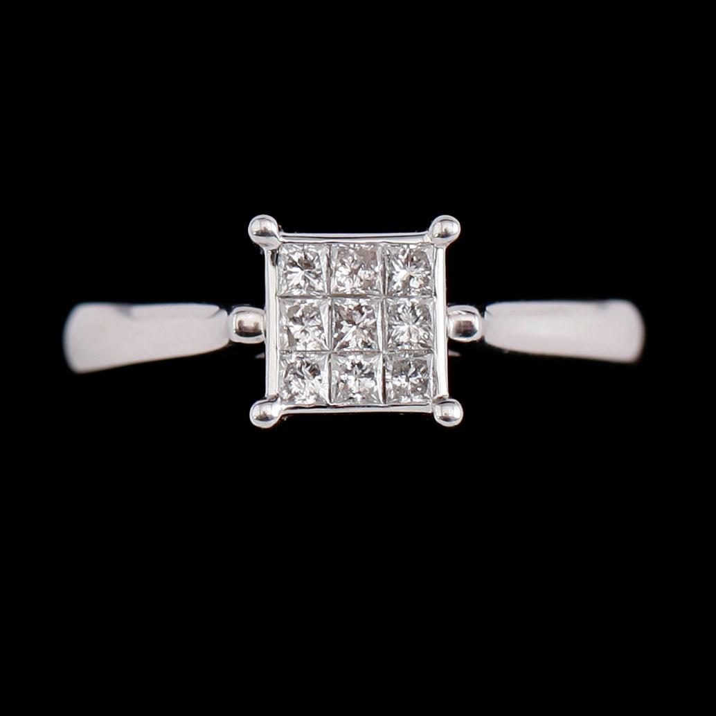 RING, 10 k guld, diamanter tot ca 0.40 ct.