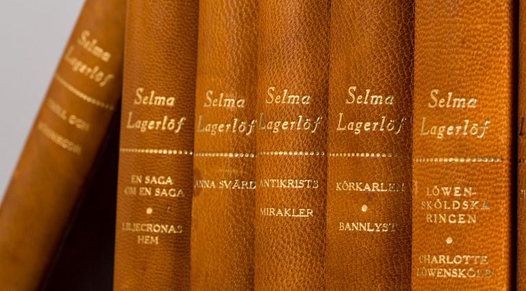 SELMA LAGERLÖFS Samlade Verk, 12 volymer, Bonniers 1950.