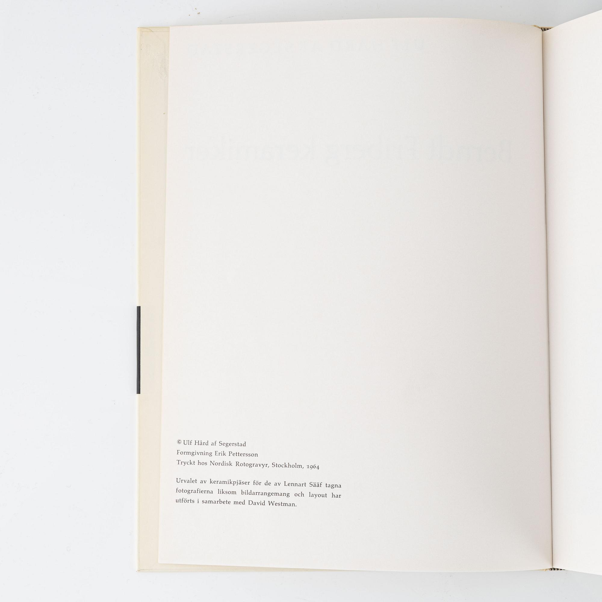 Böcker om svensk keramik. 19 st..