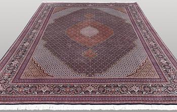 Tabriz part silk s.k 50 Radj, ca 355 x 247 cm.