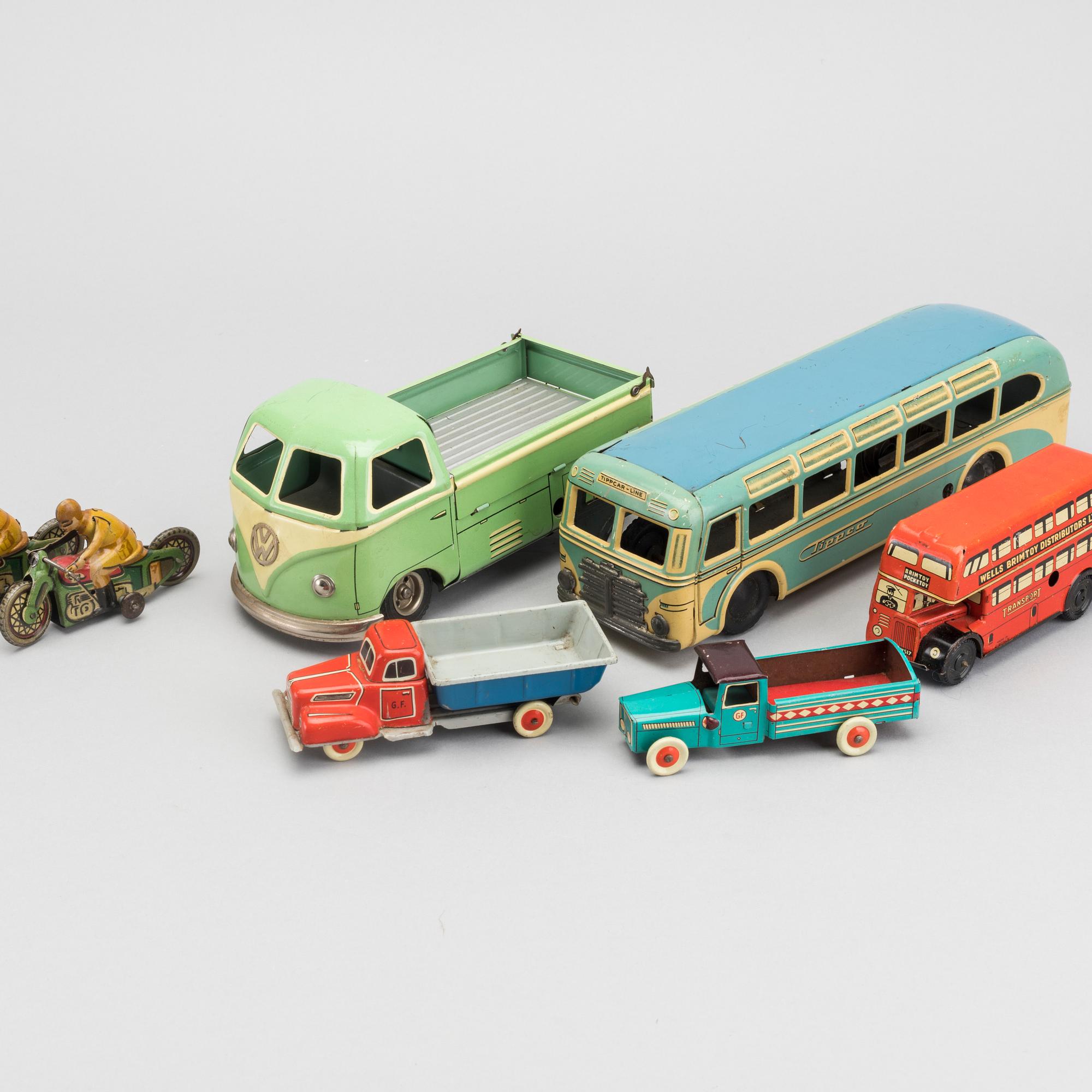 SEVEN TIN TOYS, SOME BY TIPP & CO.