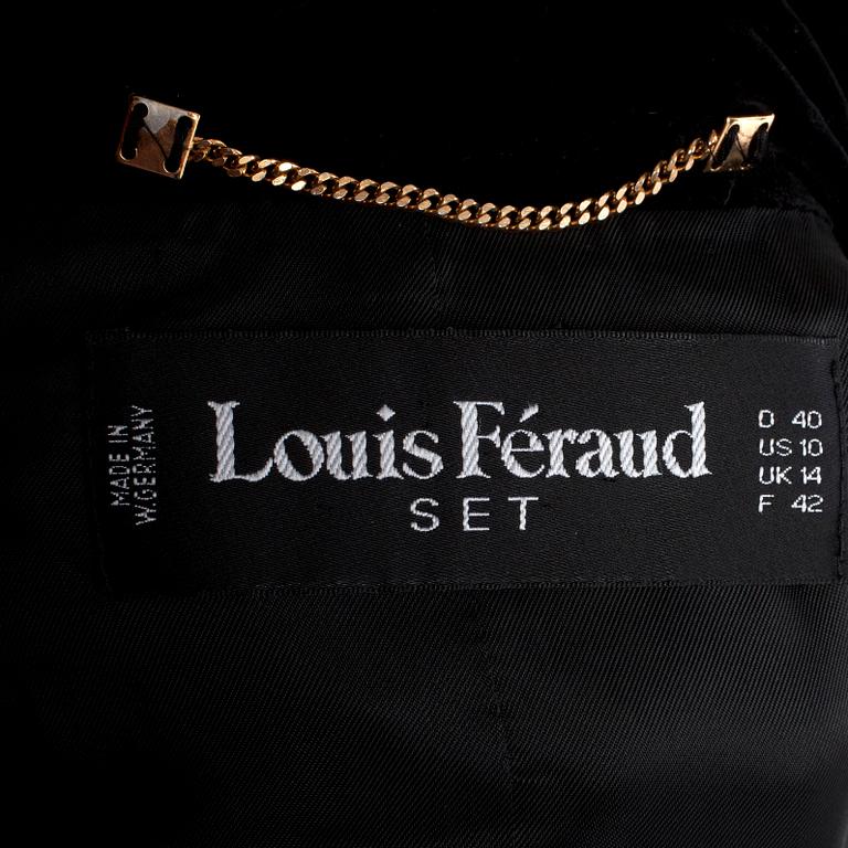 LOUIS FÉRAUD, tvådelad dräkt bestående av kavaj och kjol.