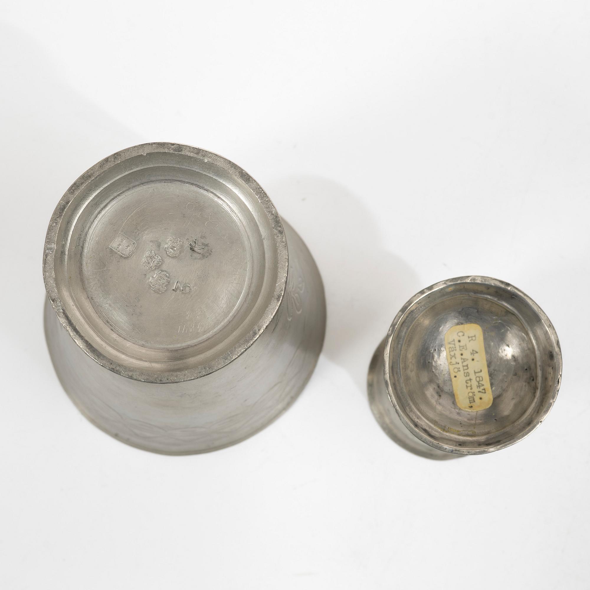 Bägare, 7 st samt kalkar, 2 st, olika mästare, 17/1800-tal.