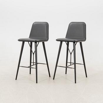 Space Copenhagen bar stools 1 pair "Spine Wood Base" for Fredericia furniture Denmark 2000s.