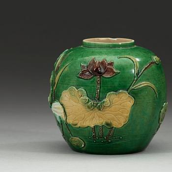 KRUKA, biskvi. Qingdynastin, 1800-tal.