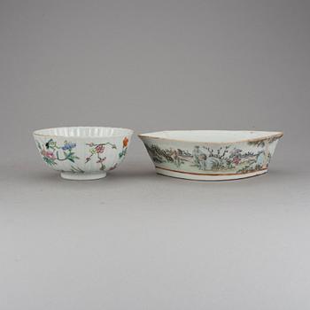 SKÅLAR, 2 st, porslin. Kina, 1800-tal samt 1900-tal.