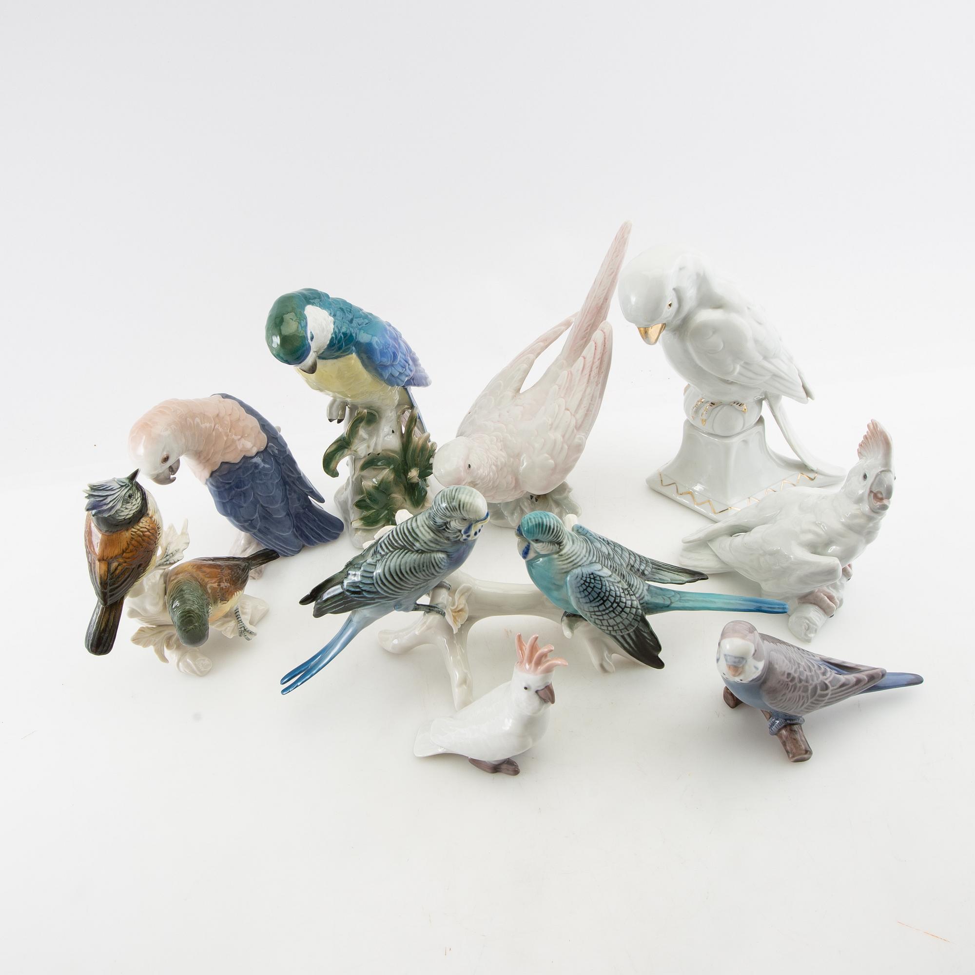 Figurines 9 pcs including Germany/Denmark 20th century porcelain.