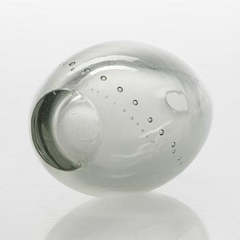 Gunnel Nyman, A 'String of Pearls' vase, signed G. Nyman Nuutajärvi Notsjö.