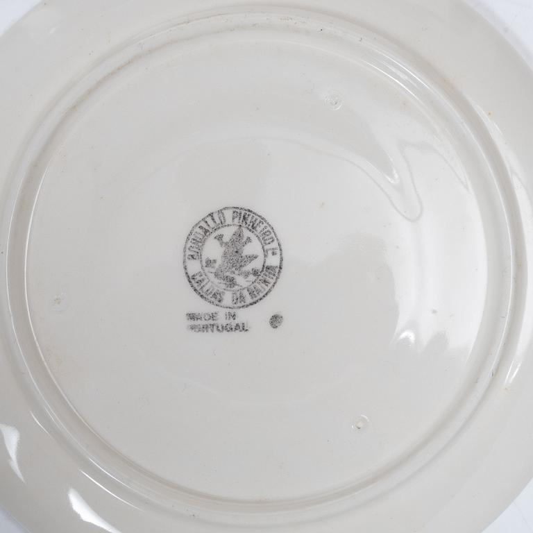 Tea service, 9 pieces, Bordallo Pinheiro Caldas Da Rainha, Portugal, late 20th century.