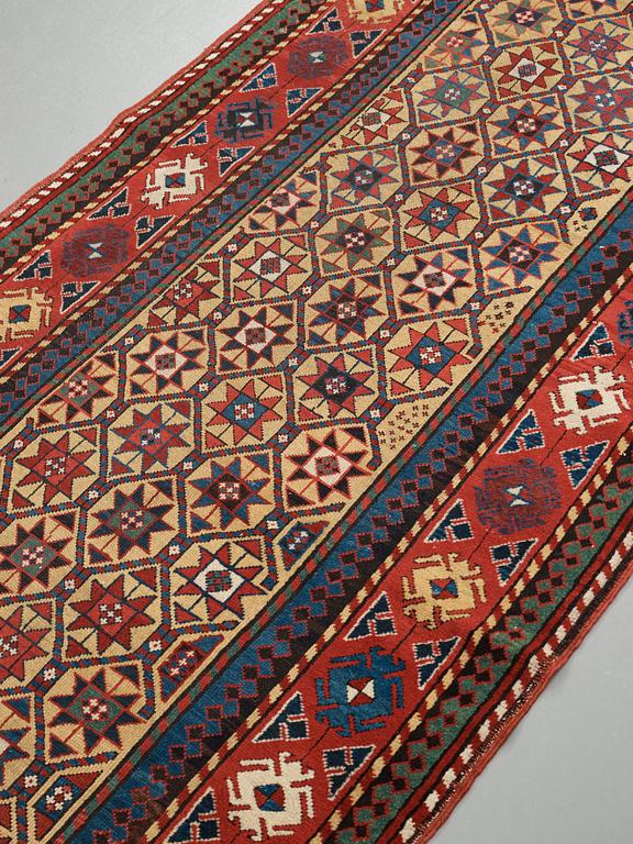 MATTO, an antique TALISH, ca 264,5 x 115 cm.
