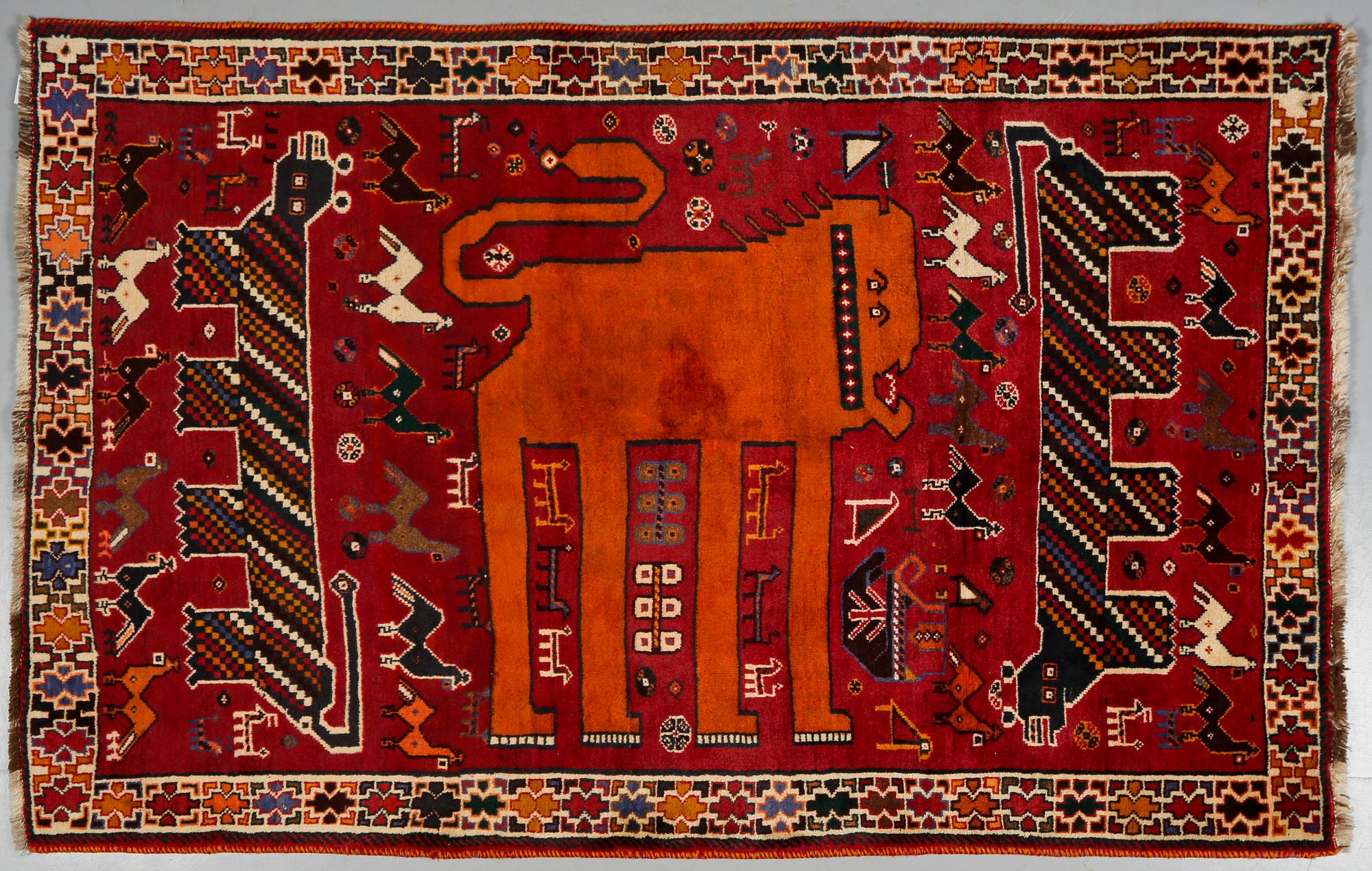 MATTA, troligen kashgai, modern tillverkning, 190 x 126 cm.