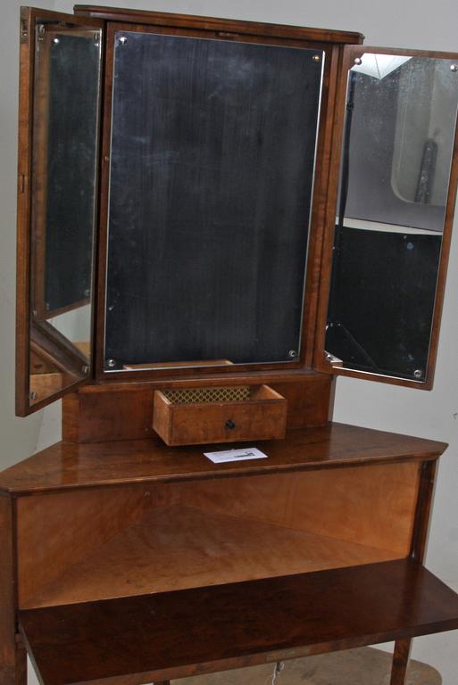 TOILETTEBORD, art deco, 1900-talets första hälft.