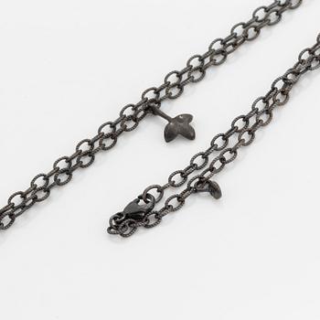 Ole Lynggaard, Charlotte Lynggaard, "Lotus" pendant, with chain, sterlingsilver.