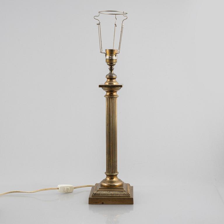 A table lamp, mid 20th century.