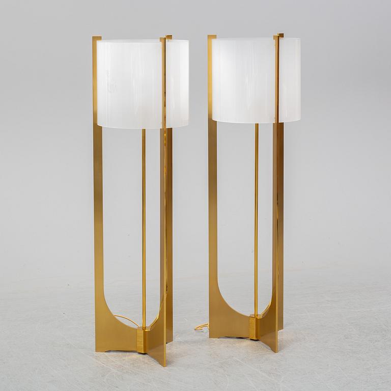 A contemporary pair of 'Arceaux' floor lights by Jacques Charles for Charles Paris.
