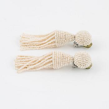 Oscar De La Renta, a pair of tassel earrings.