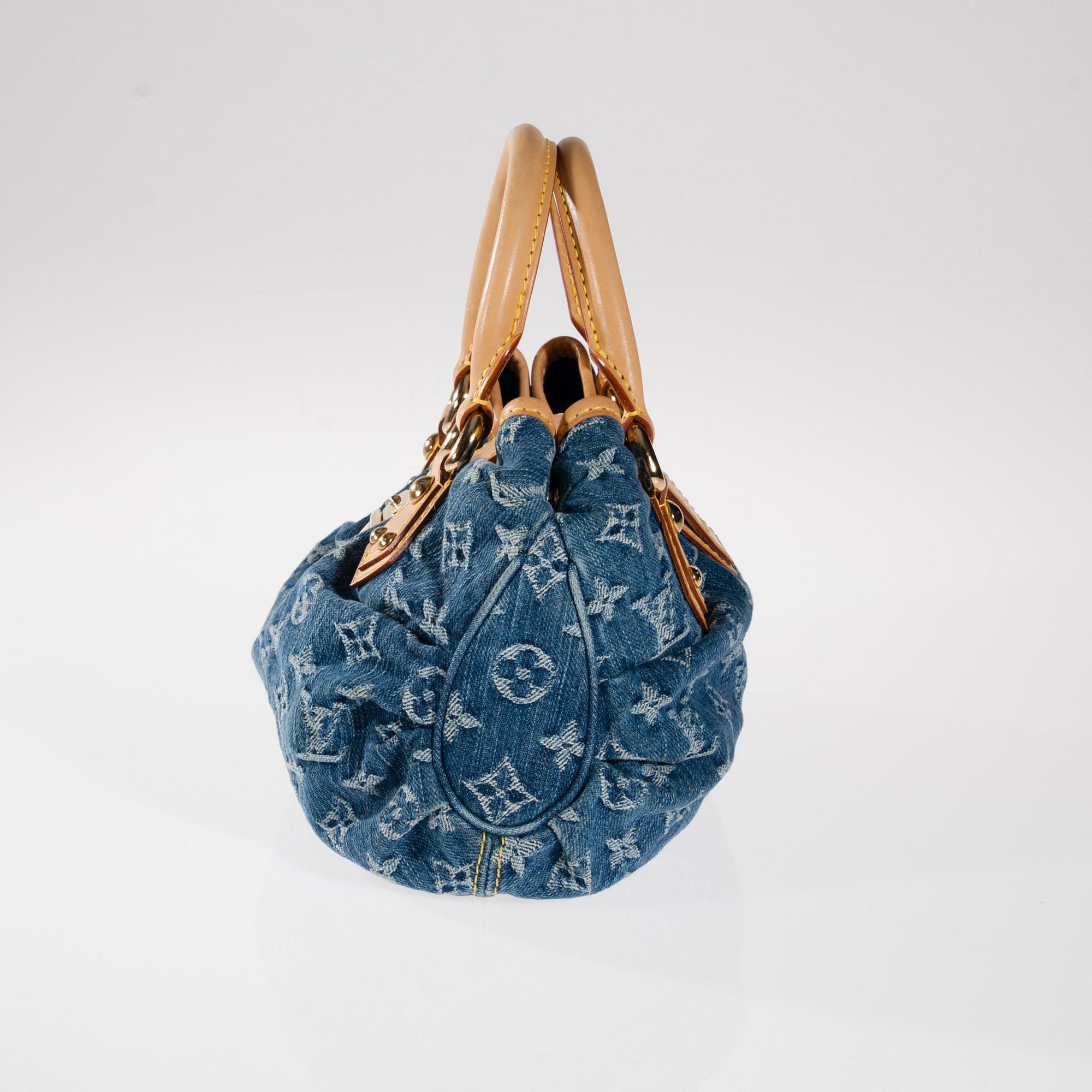 VÄSKA, "Denim Pleaty", Louis Vuitton.