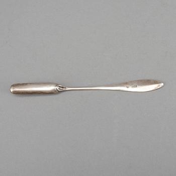 PARTI SILVER, 5 delar, silver, bland annat ett par manschettknappar i sterlingsilver, 1900-tal. Vikt ca 525 gram.