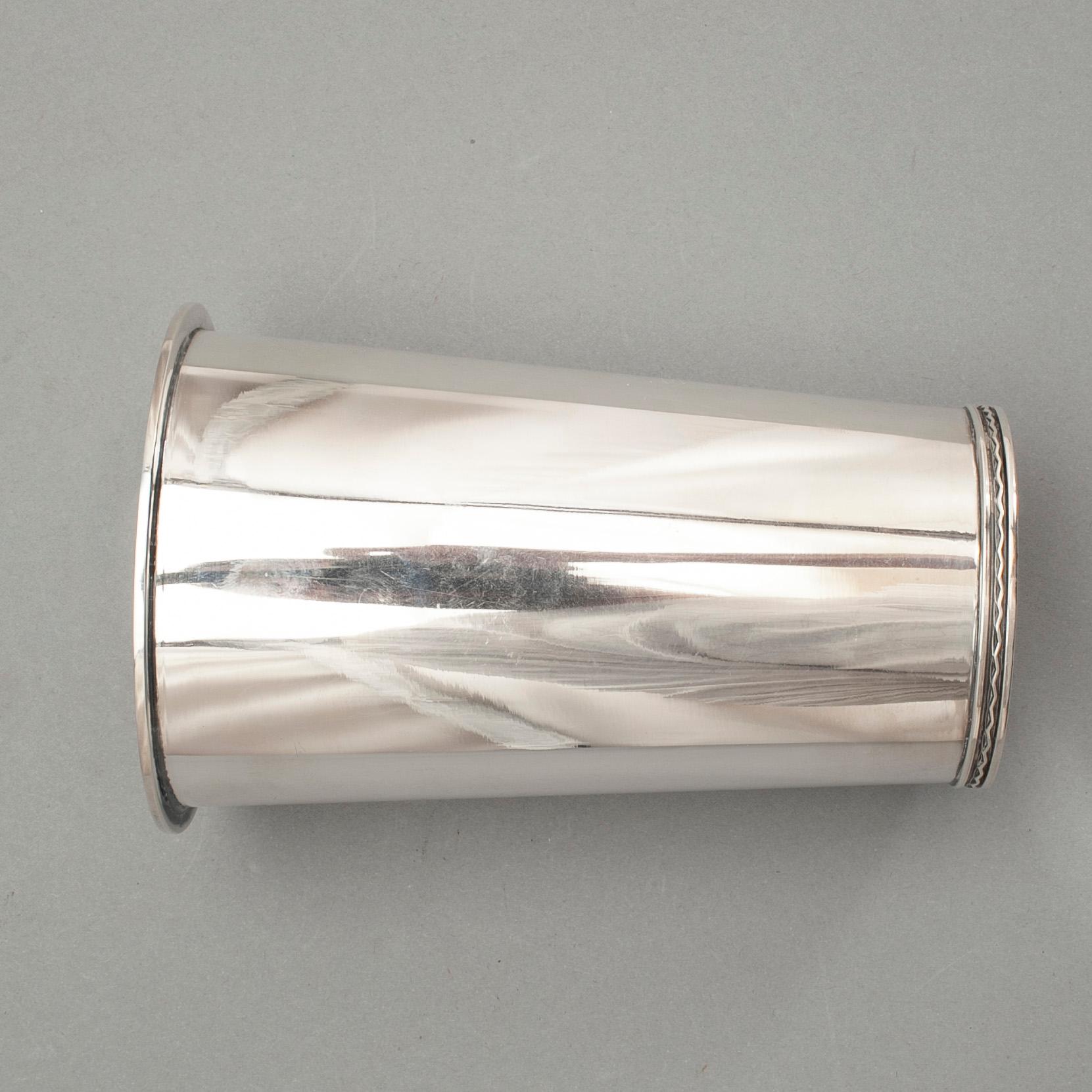 VAS, silver, CG. Råström, Stockholm 1976. Vikt ca 300 gram.