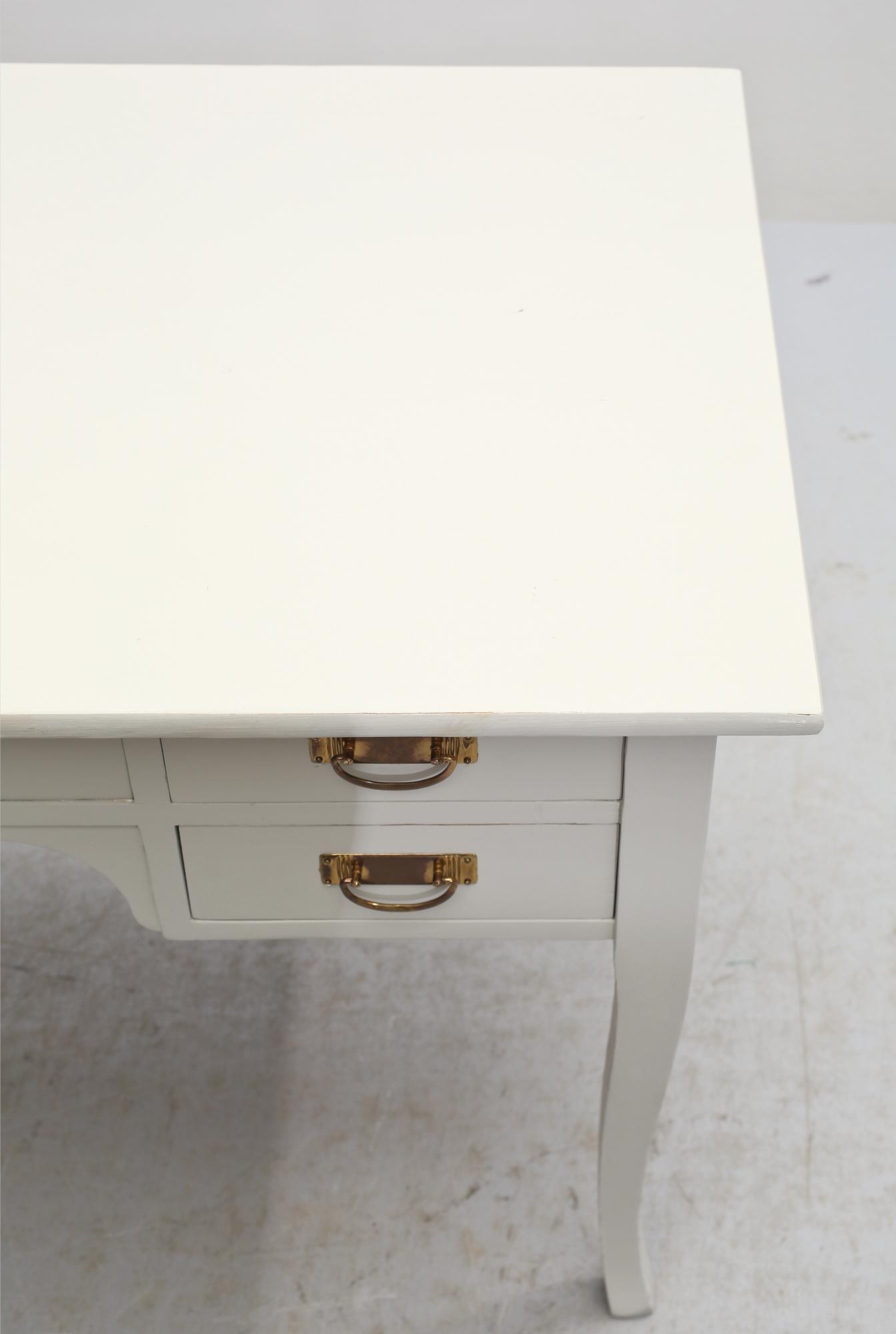 SKRIVBORD, 1900-talets första hälft.