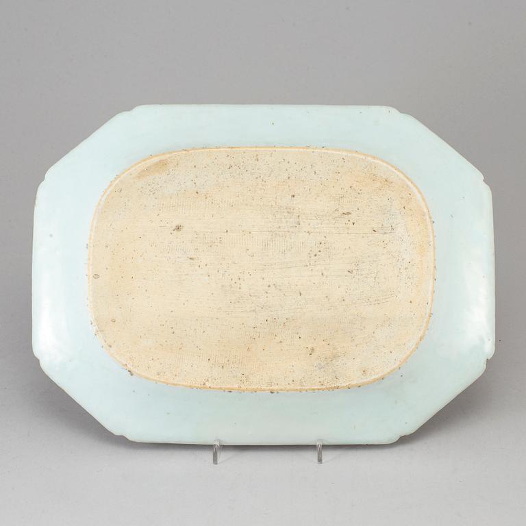 SERVERINGSFAT, kompaniporslin. Qingdynastin, Qianlong (1736-95).