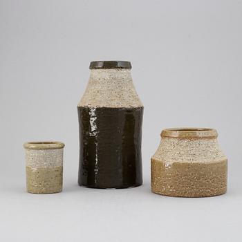 Hertha Bengtson, vaser, 3 st, chamotte, Rörstrand.