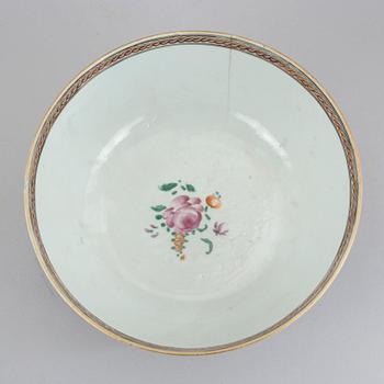 SKÅL, kompaniporslin, Kina, Qianlong (1736-95).
