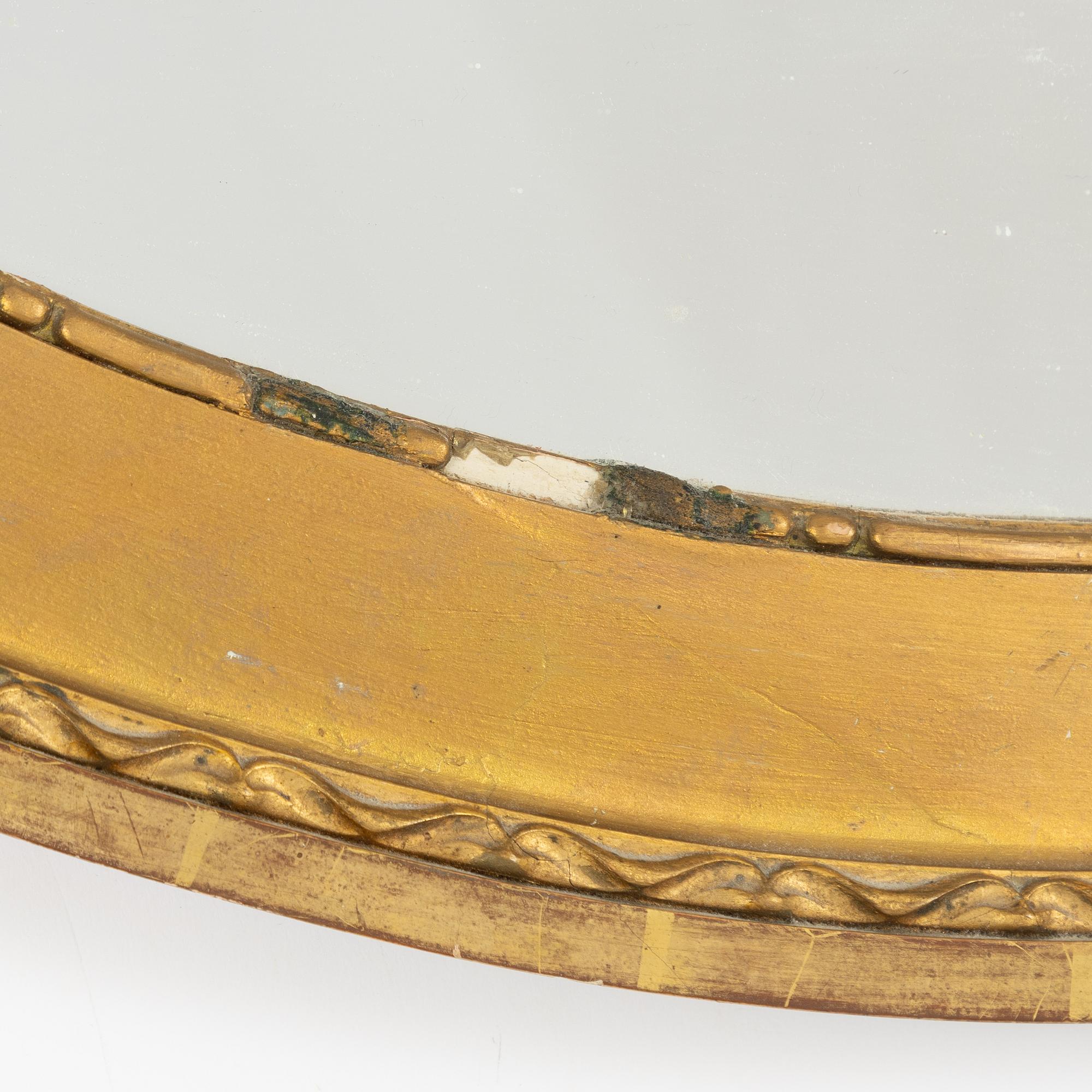 Mirror, Gustavian style, first half of the 20th century.