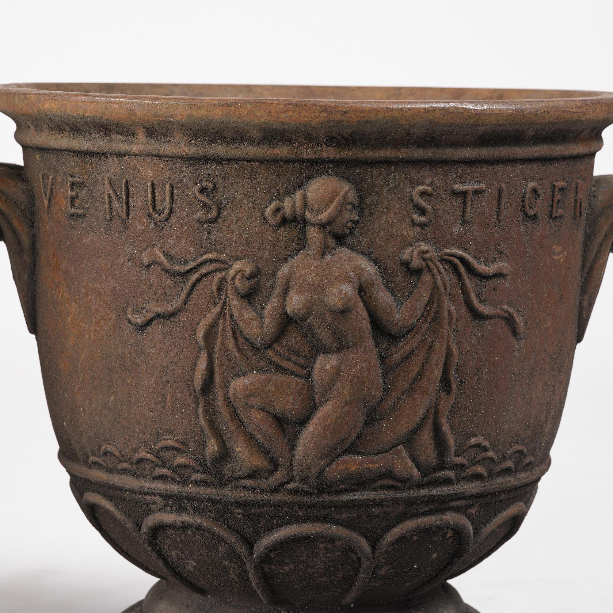 Ivar Johnsson, a pair of "Venus" cast iron urns, Näfveqvarns bruk, Swedish Grace.