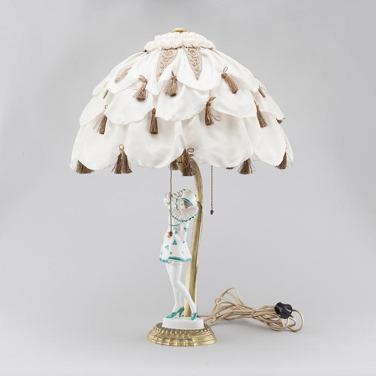 A table lamp with a porcelain figurine by Rosenthal, first half of the 20th century.